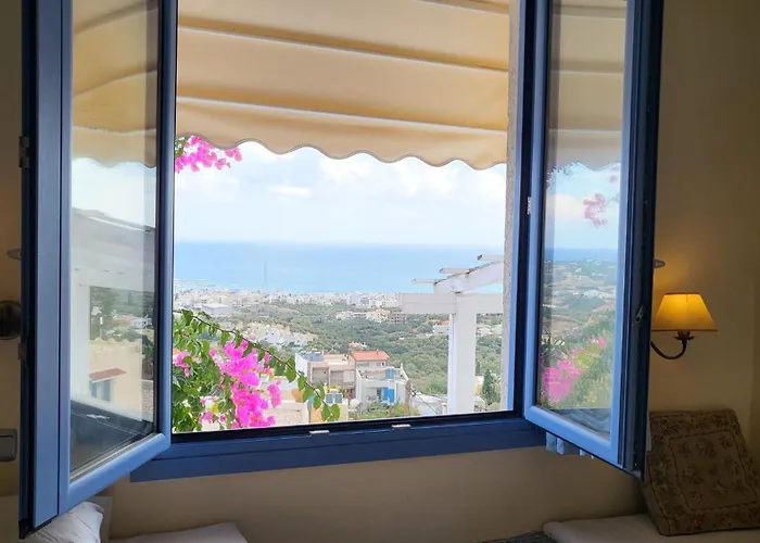 Private Spacious Full Sea View Guest house 3*