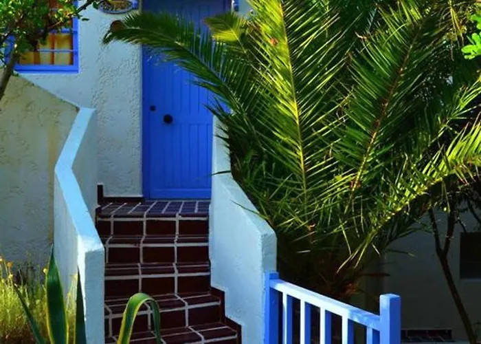 Private Spacious Full Sea View